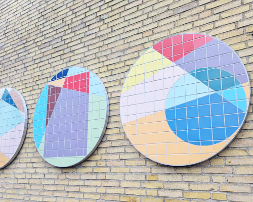 “▲, B, Circle” Commission, Kroggårdsskolen, Odense, 2026. Plywood (each Ø 120 cm) and tiles.